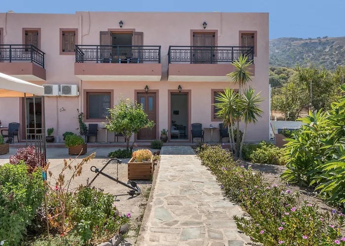 Frantzis 6 Nisyros Island * Skála